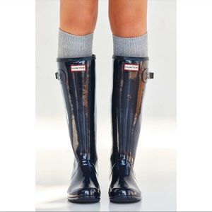 Hunter Navy Gloss, rain boots, size 7